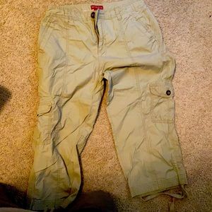 Merona khaki capris size 8. With drawstring ties